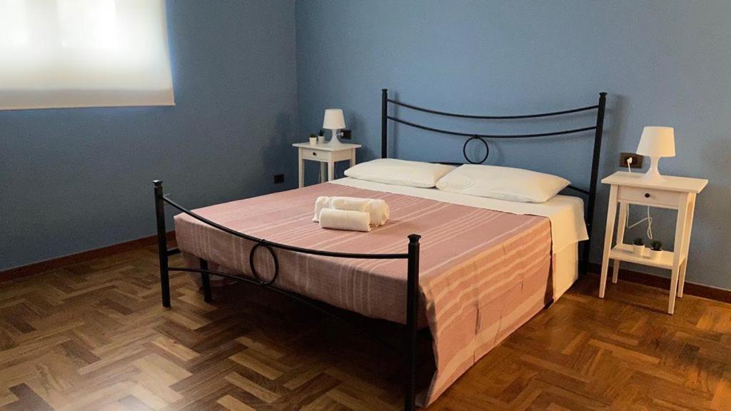 Villa Rosella - Appartamento 1 - Con Piscina - A 150 M Dal Mare Casa Margherita Luaran gambar